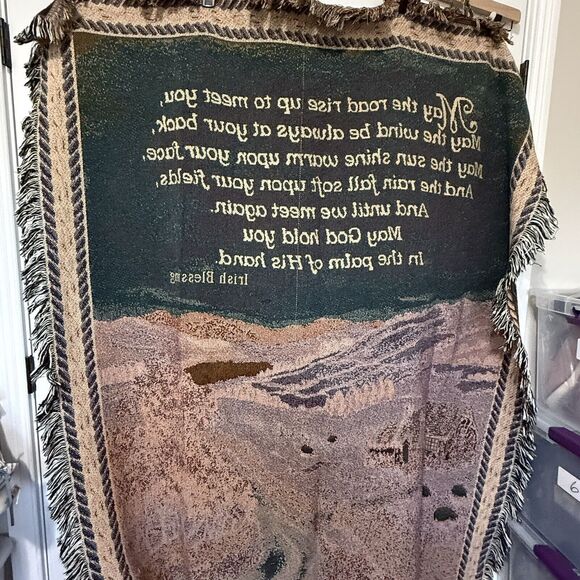 Irish Blessing Woven Tapestry Throw 50" X 70" with Celtic corner Knot Design - Picture 8 of 13